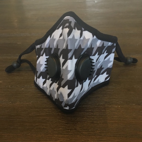 KandyMask Loyalty N99 Face Mask - Picture 3 of 11